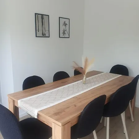 Emerald Grove Apartamento Siófok