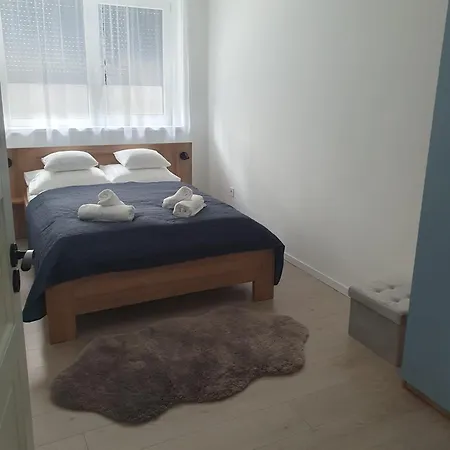 Emerald Grove Daire *