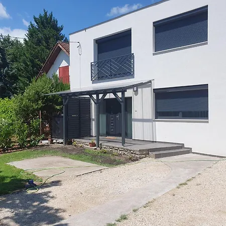 Emerald Grove Siófok