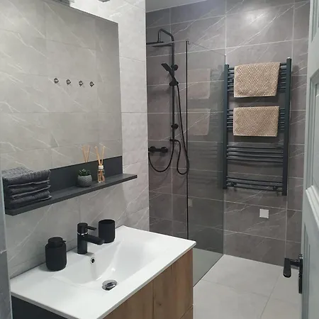 Emerald Grove Daire Siofok