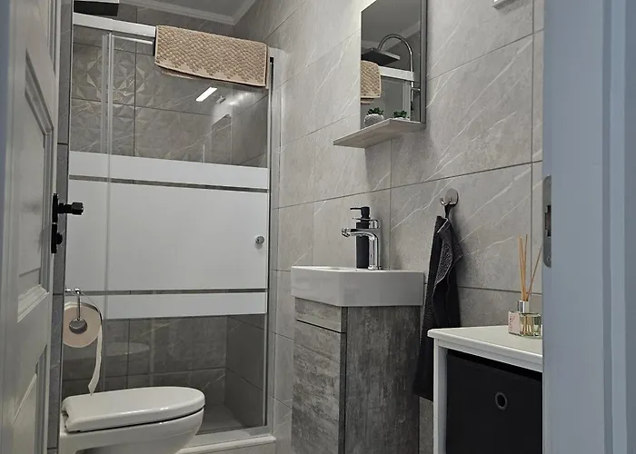 Emerald Grove * Siófok