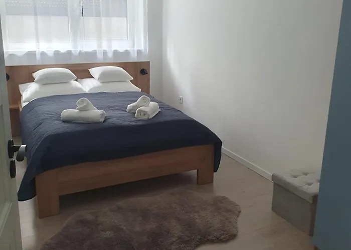 Emerald Grove Lejlighed *